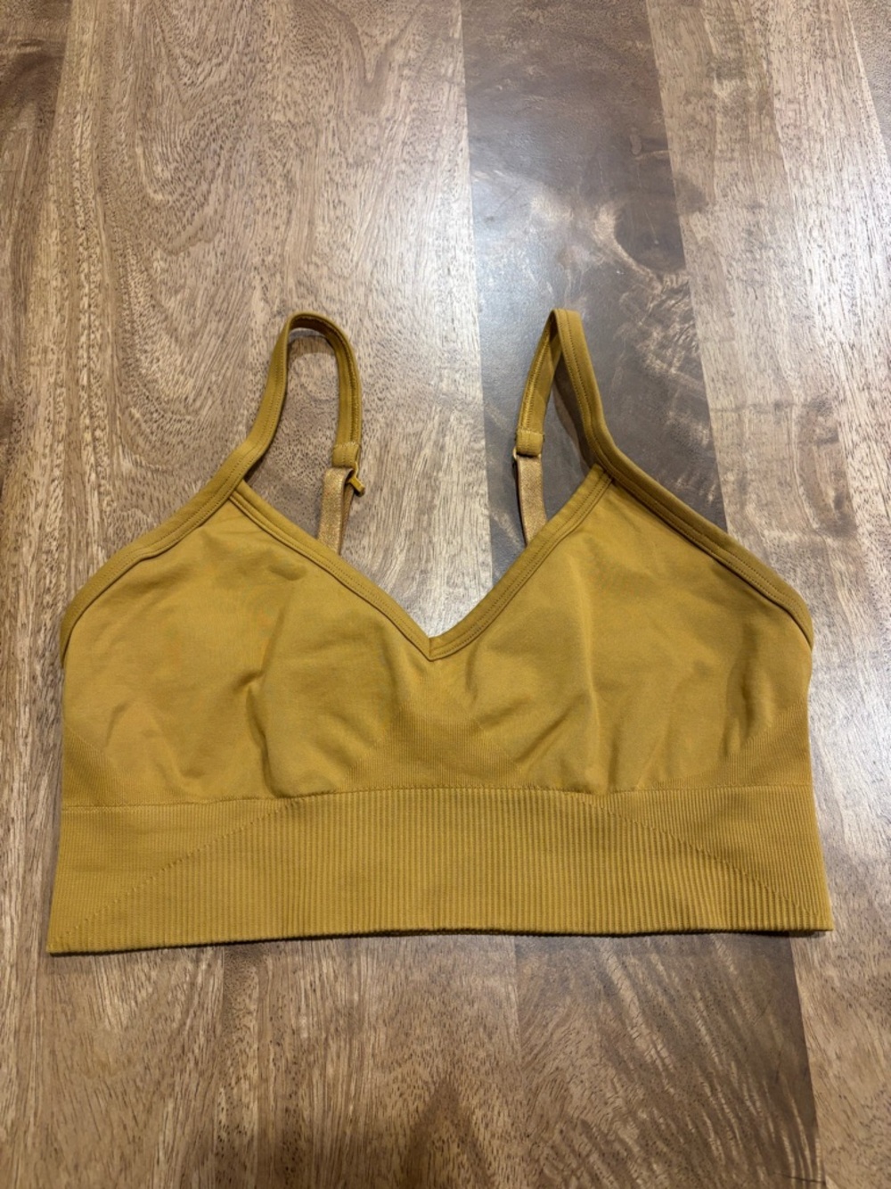 Lululemon bra